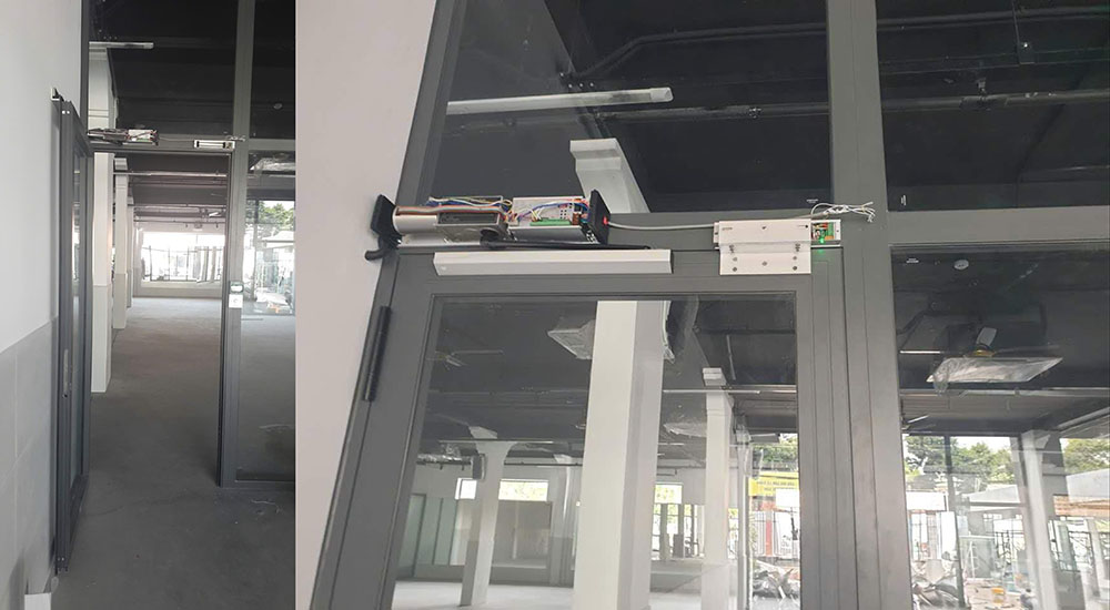 How to Adjust Opening Angle and Speed for the S4A ED100 Automatic Door Opener?